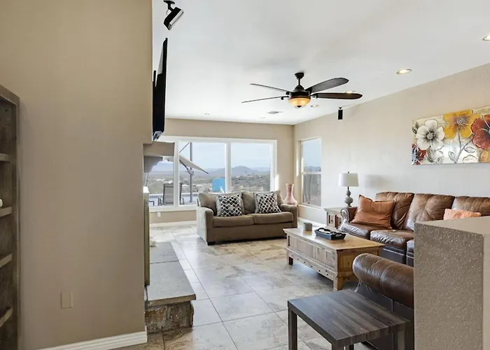 Fountain Hiils 4 Bdrm Wbreathtaking Views Pool Holiday home *